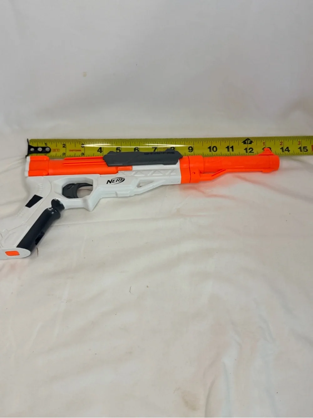 Nerf N-Strike Elite Sharpfire is a versatile 6-in-1 convertible blaster